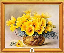 "На столе стоят желтые цветы" Арт."МЖ2392"